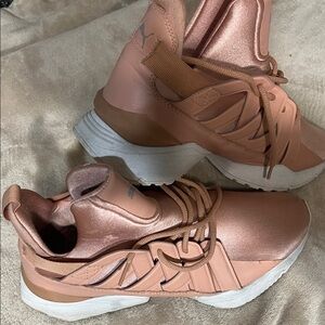 Puma Metallic Pink Sneakers